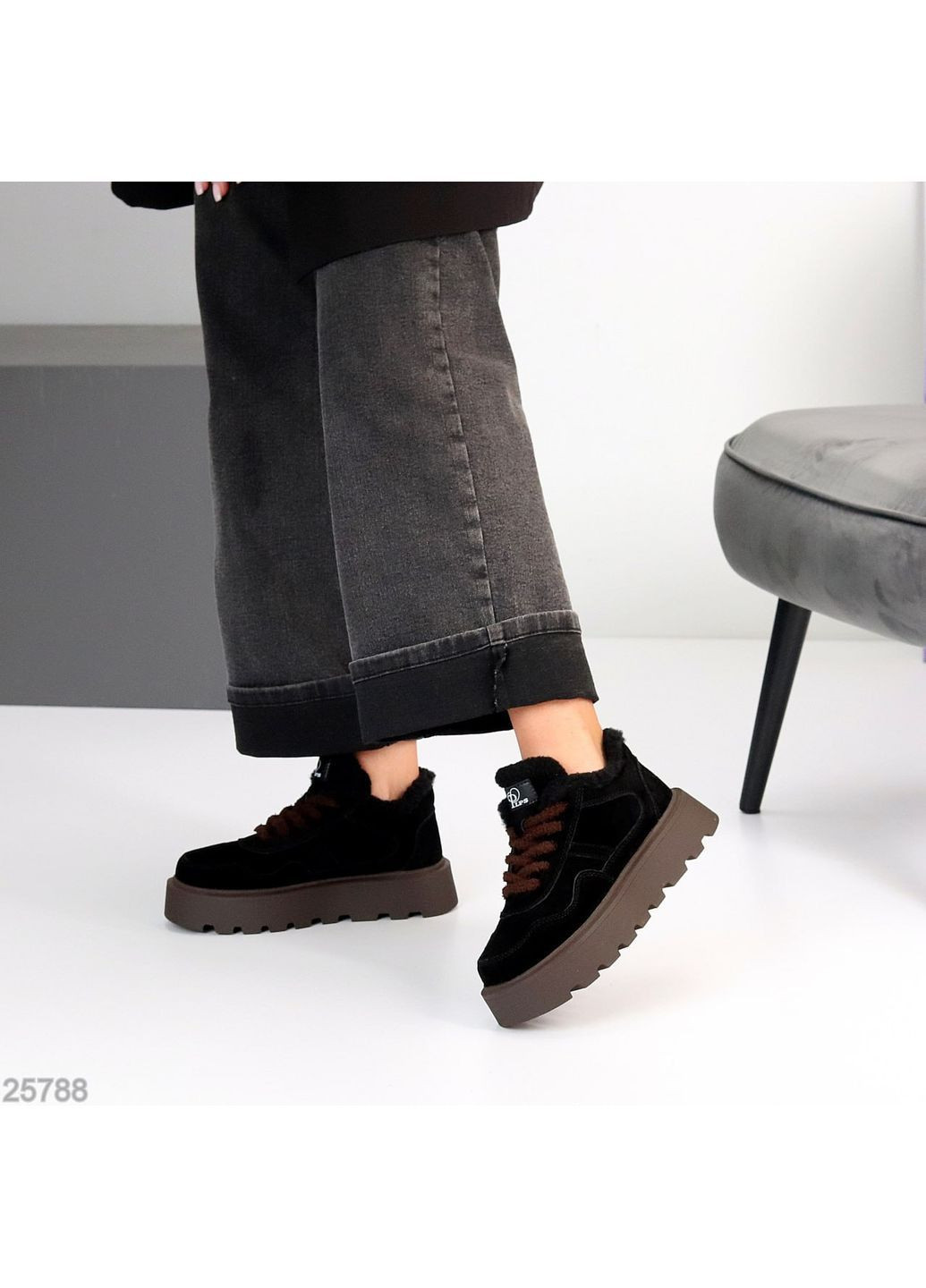 Зимние зимние ботинки Helen из натуральной замши