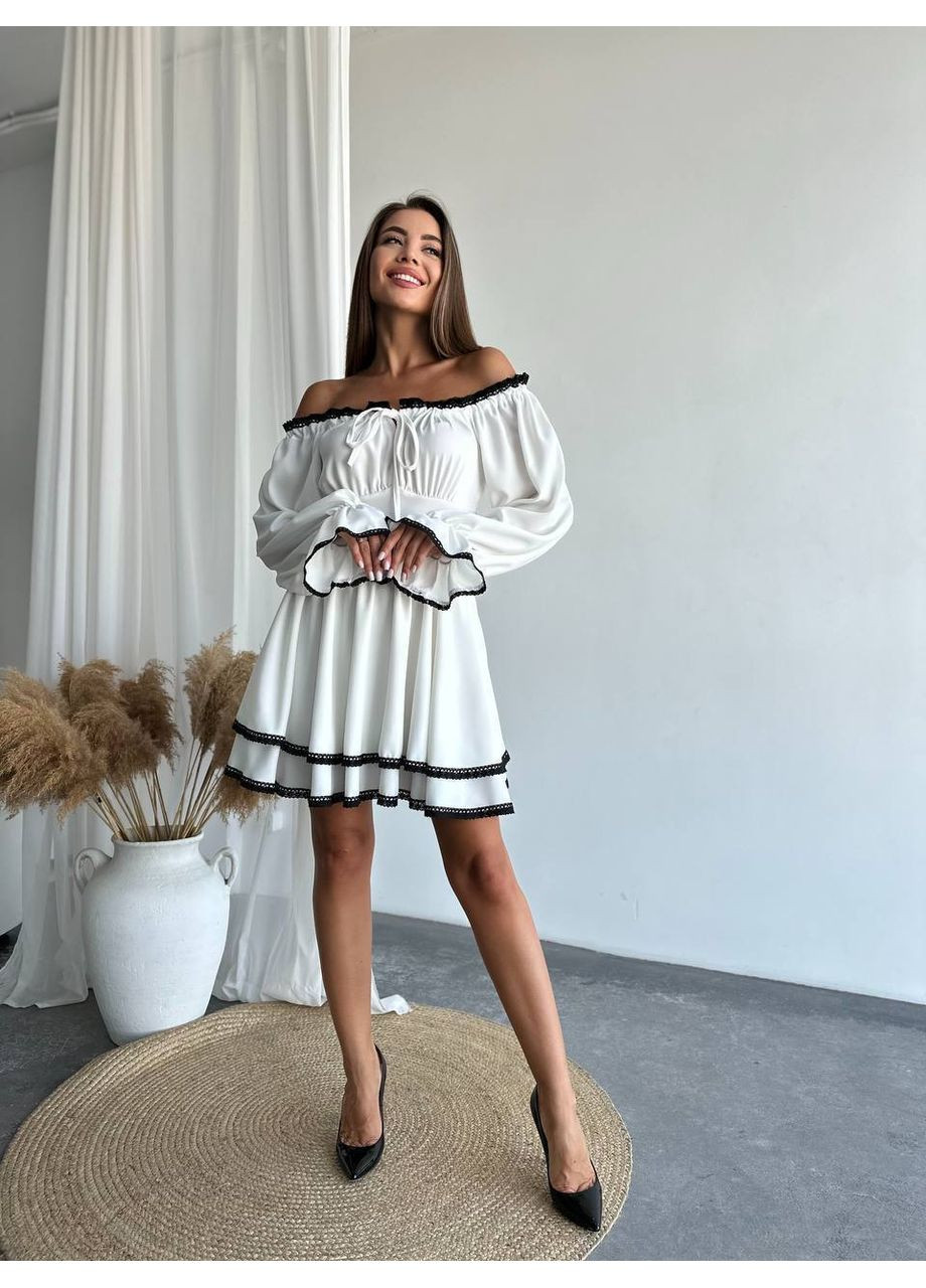 Білий кежуал жіноча міні-сукня з відкритими плечима з пишною спідницею Україна однотонна