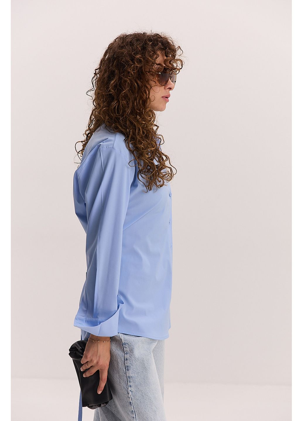 Жіноча сорочка світло-рожева із зав'язками на талії Arjen (353305941)