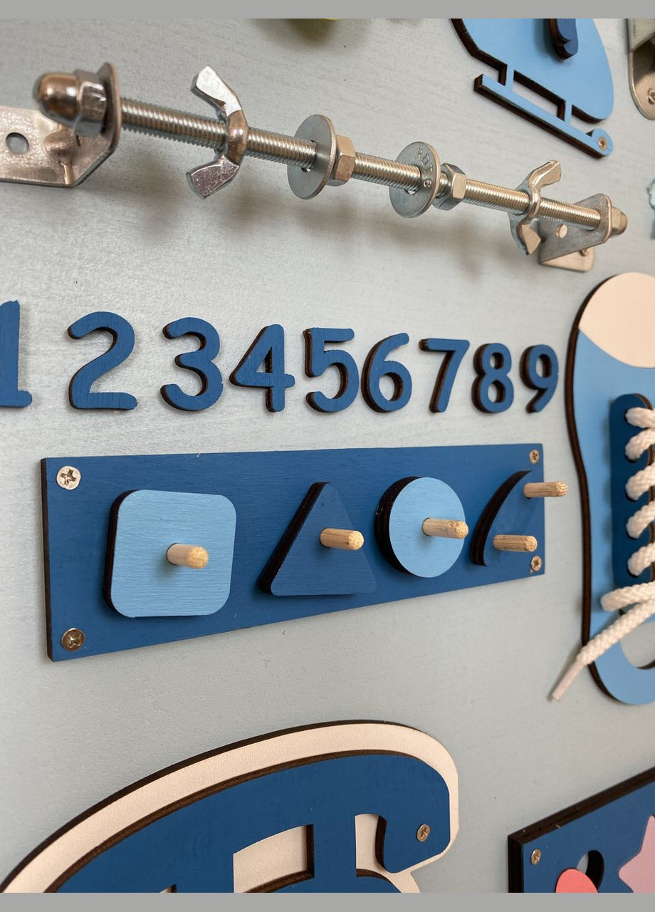 Развивающий бизиборд для мальчика 40х60 см No Brand (355890494)