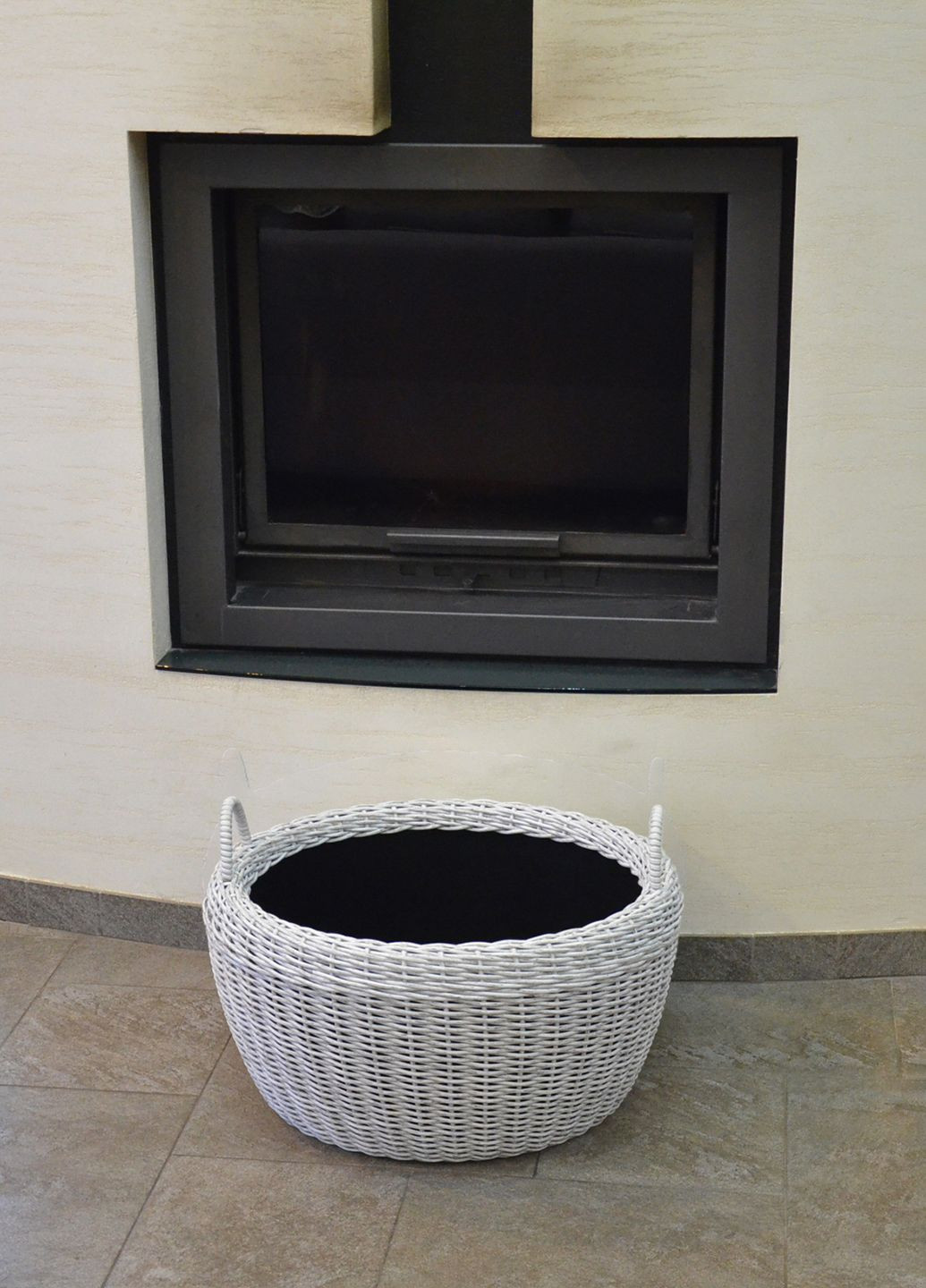 Корзина для дров плетеная (дровница) из искусственного ротанга ручной работы. Цвет Белая береза. 45 литров Handmade (327878905)