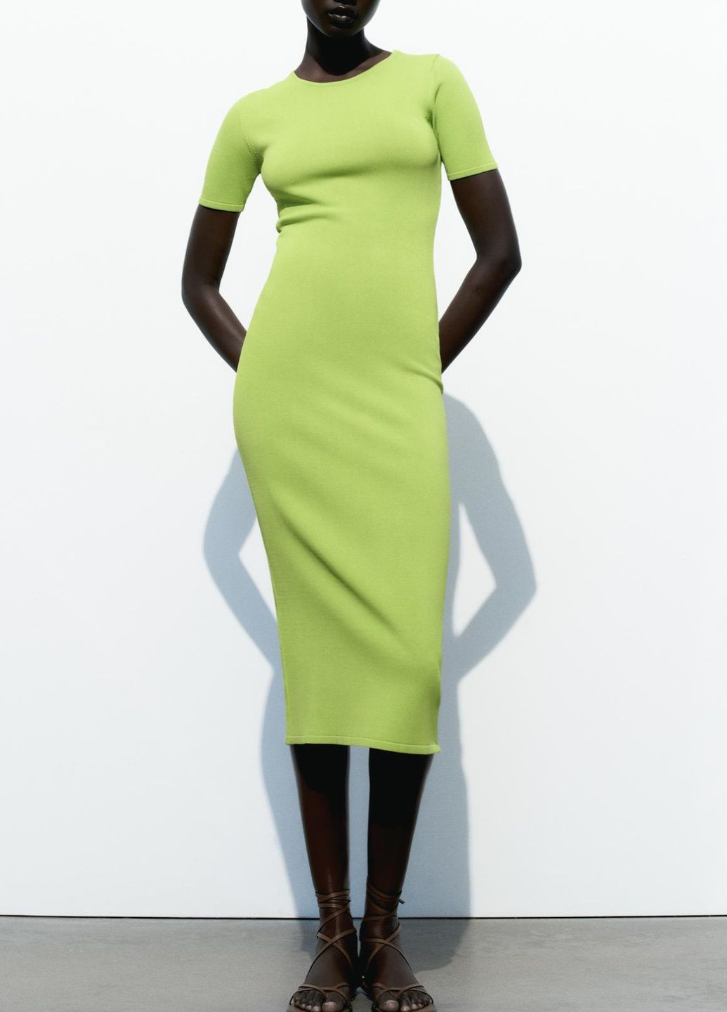 Светло-зеленое повседневный платье Zara однотонное