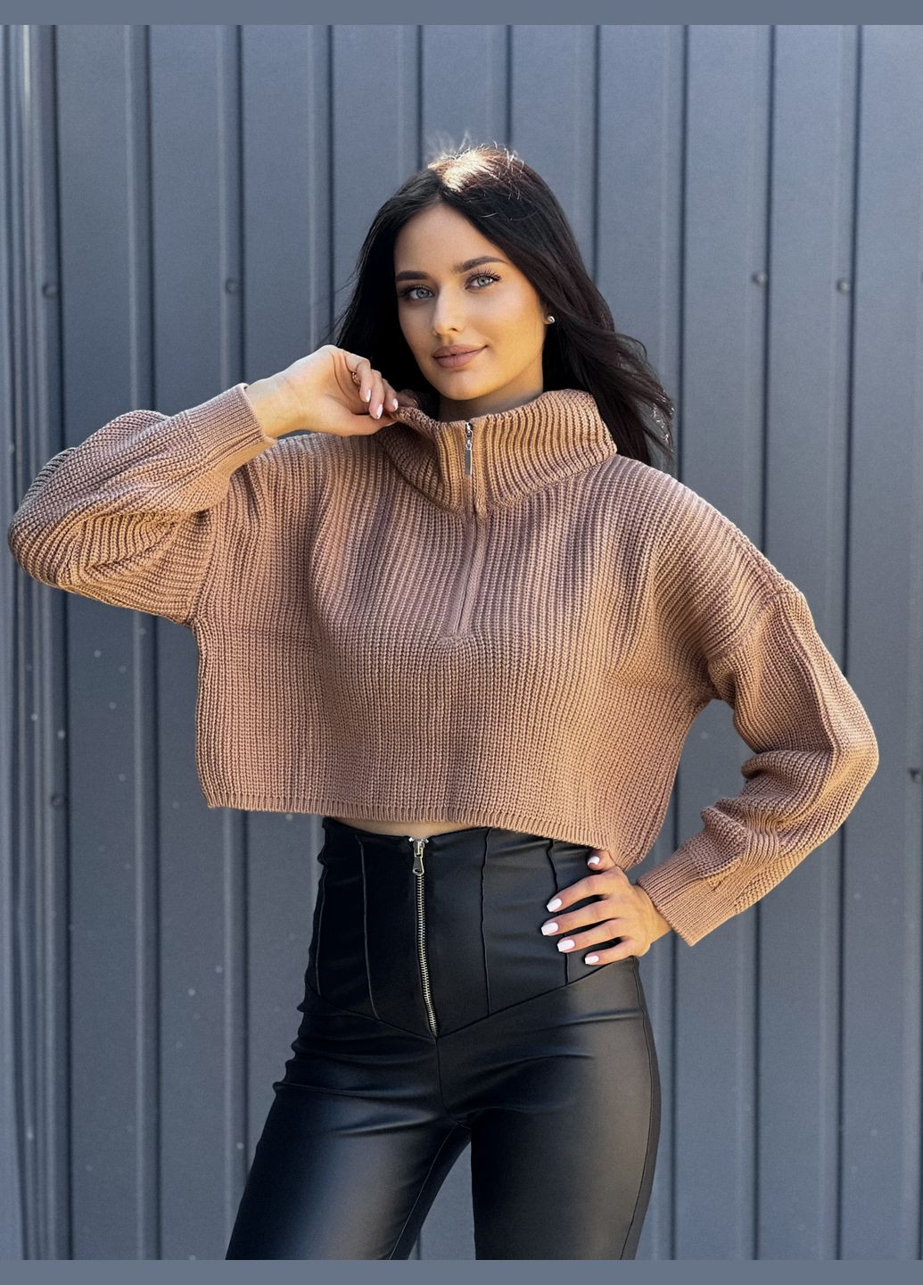 Бежевый демисезонный свитер женский No Brand