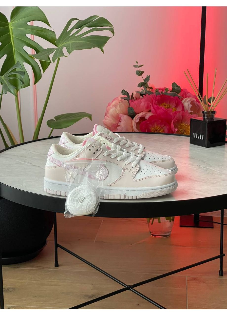 Кроссовки женские Nike SB Dunk Low Pink White | Найк СБ Данк розовые No Brand розовые демисезоны (355797393)