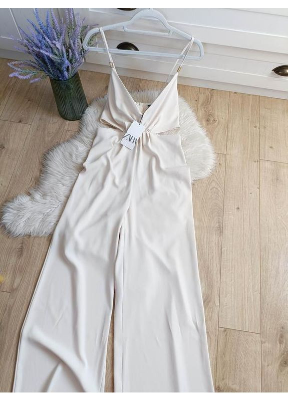 Комбинезон с широкими брюками и вырезами Zara бежевый