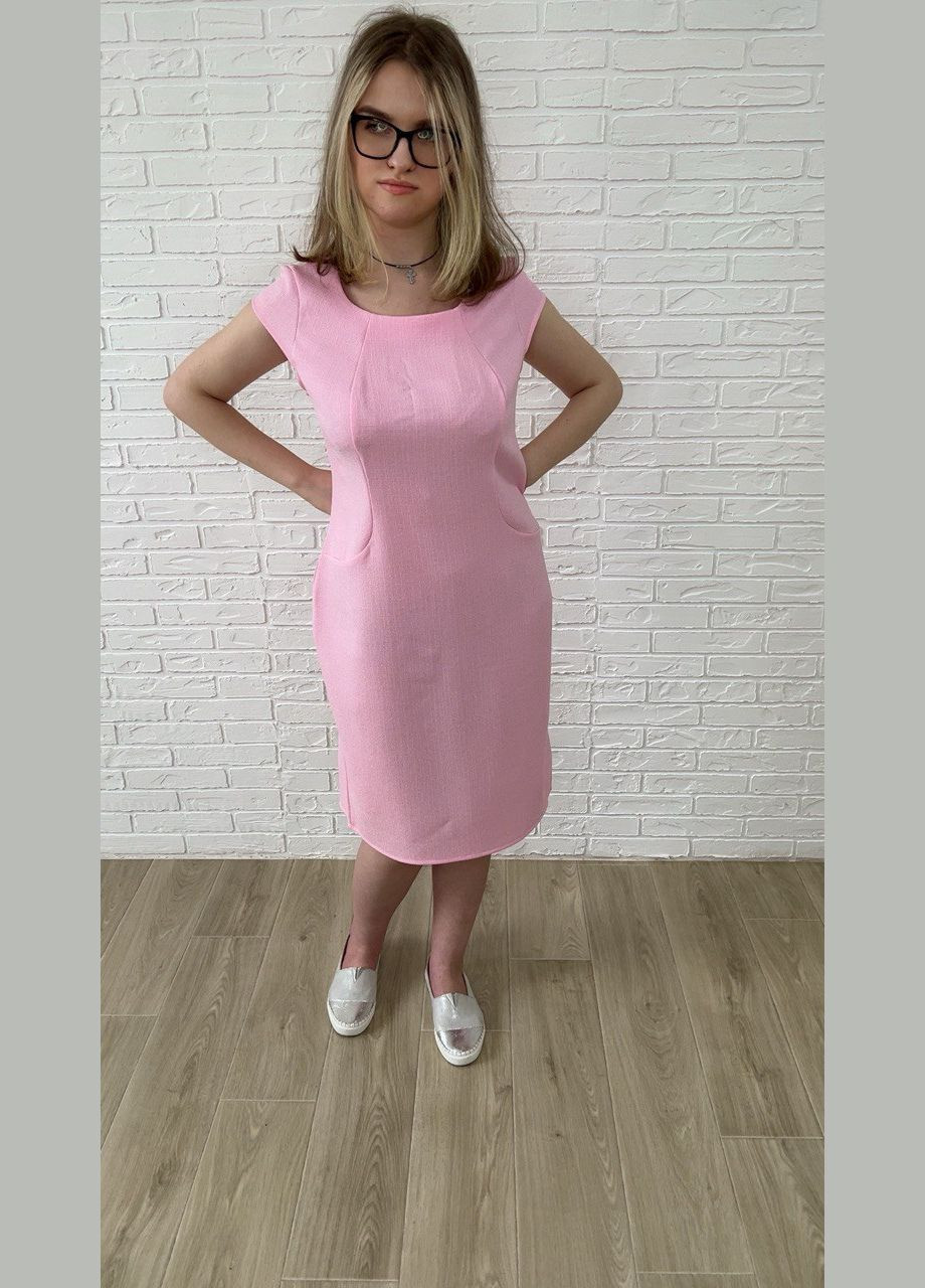 Розовое повседневный, кэжуал розовое однотонное льняное летнее женское платье-футляр миди платье-футболка, футляр No Brand однотонное