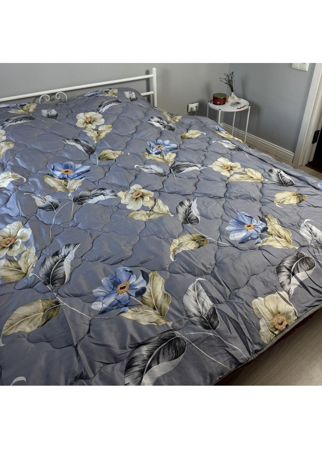 Одеяло холлофайбер односпальное 150х210 сине-голубое Цветы осень/зима/весна KL208 Ananasko (351907225)