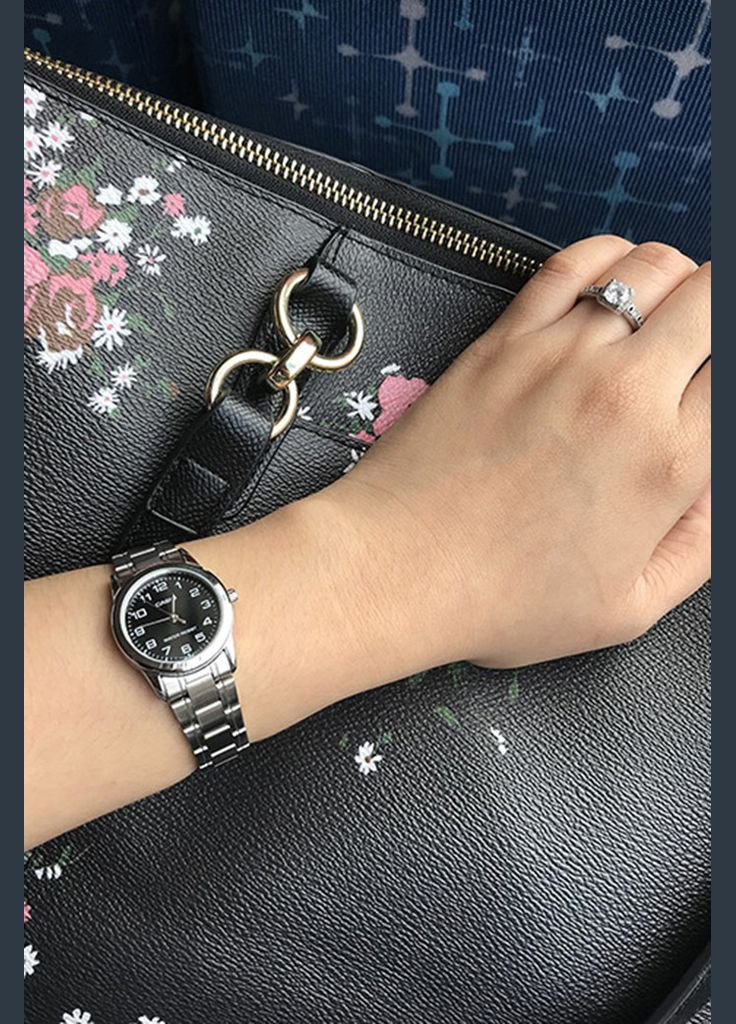 Наручний оригінальний годинник LTP-V001D-1B - жіночі Casio (322582957)