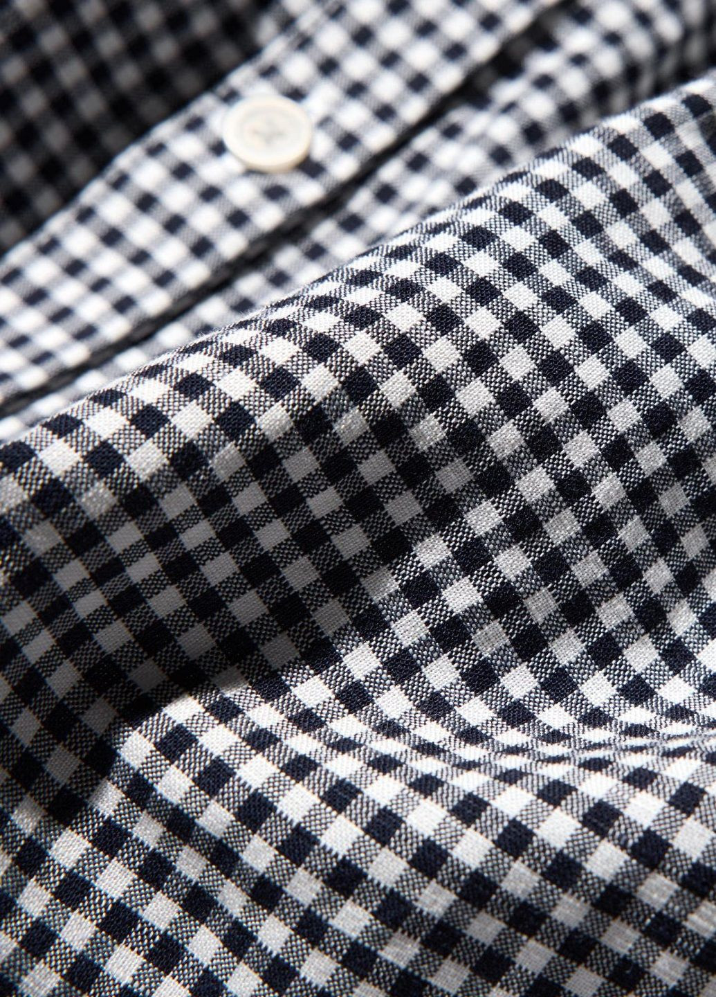 Чорна сукня Uniqlo в клітинку