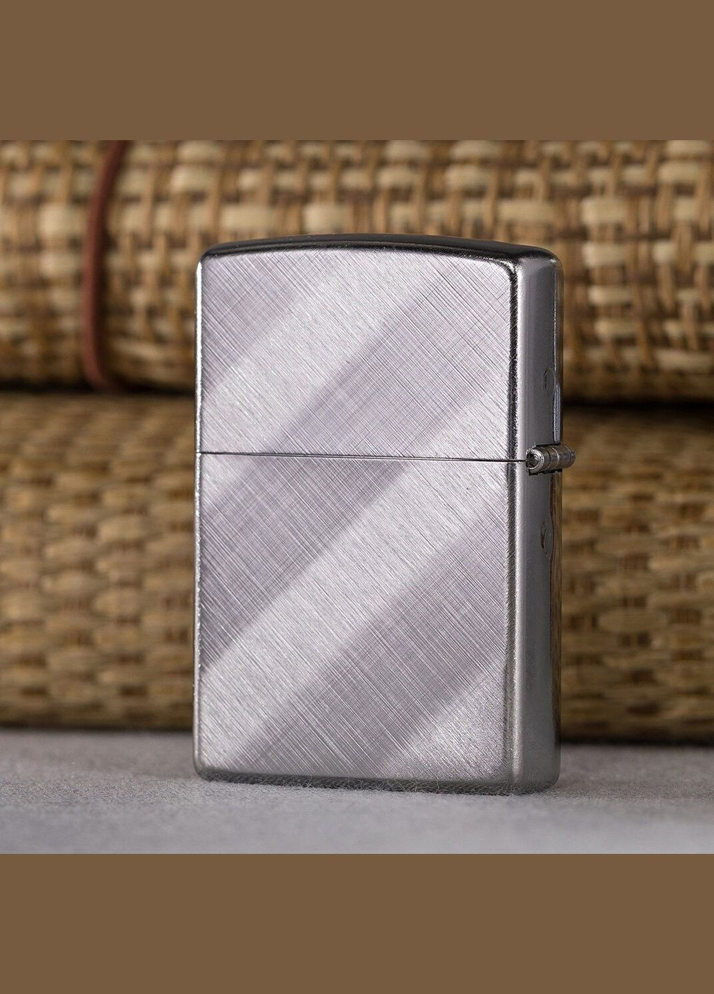 Зажигалка 28182 REG DIAGONAL WEAVE Zippo (316620920)