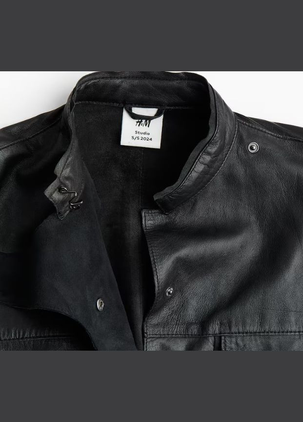 Чорна демісезонна куртка H&M