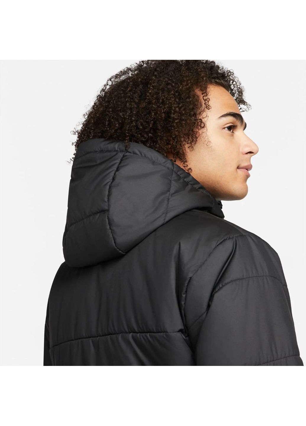 Чорна куртка чоловіча m nsw hybrid syn fill jkt black dx2036-010 Nike