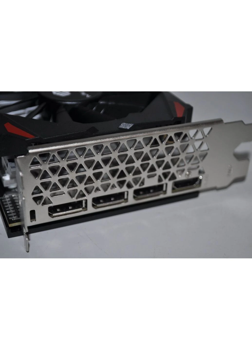 Дискретная видеокарта Radeon RX 580, 8 GB GDDR5, 256-bit / HDMI, DisplayPort MLLSE (398131520)