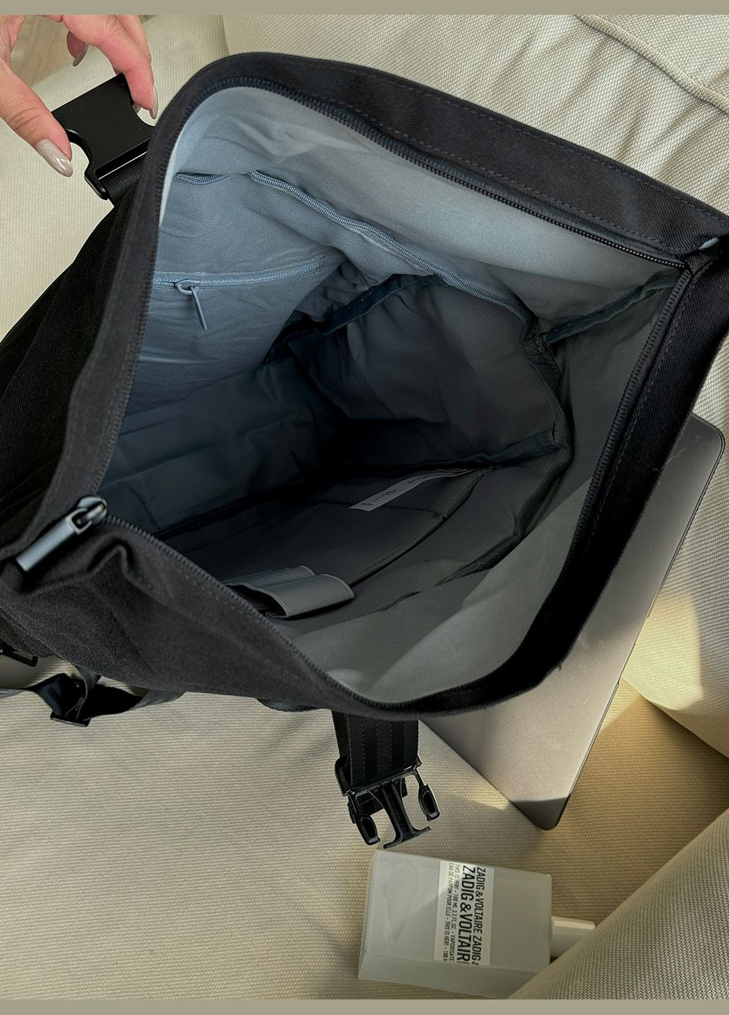 Рюкзак роллтоп женский с отделением для ноутбука городской рюкзак rolltop вместительный рюкзак для путешествий Черный 73196 OnePro (306747236)