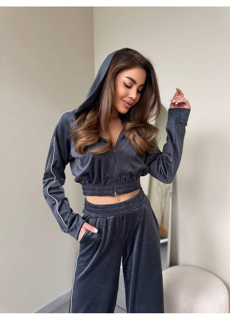 Жіночий велюровий костюм Avanti (352711229)