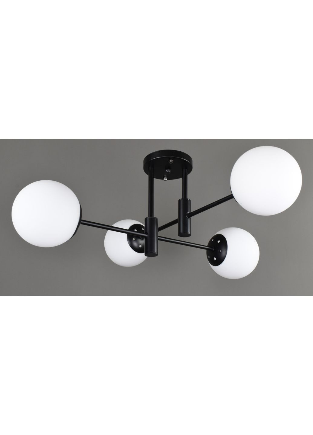 Люстра потолочная на 4 лампочки 28252 Черный 26х61х61 см. Sunnysky (365680628)