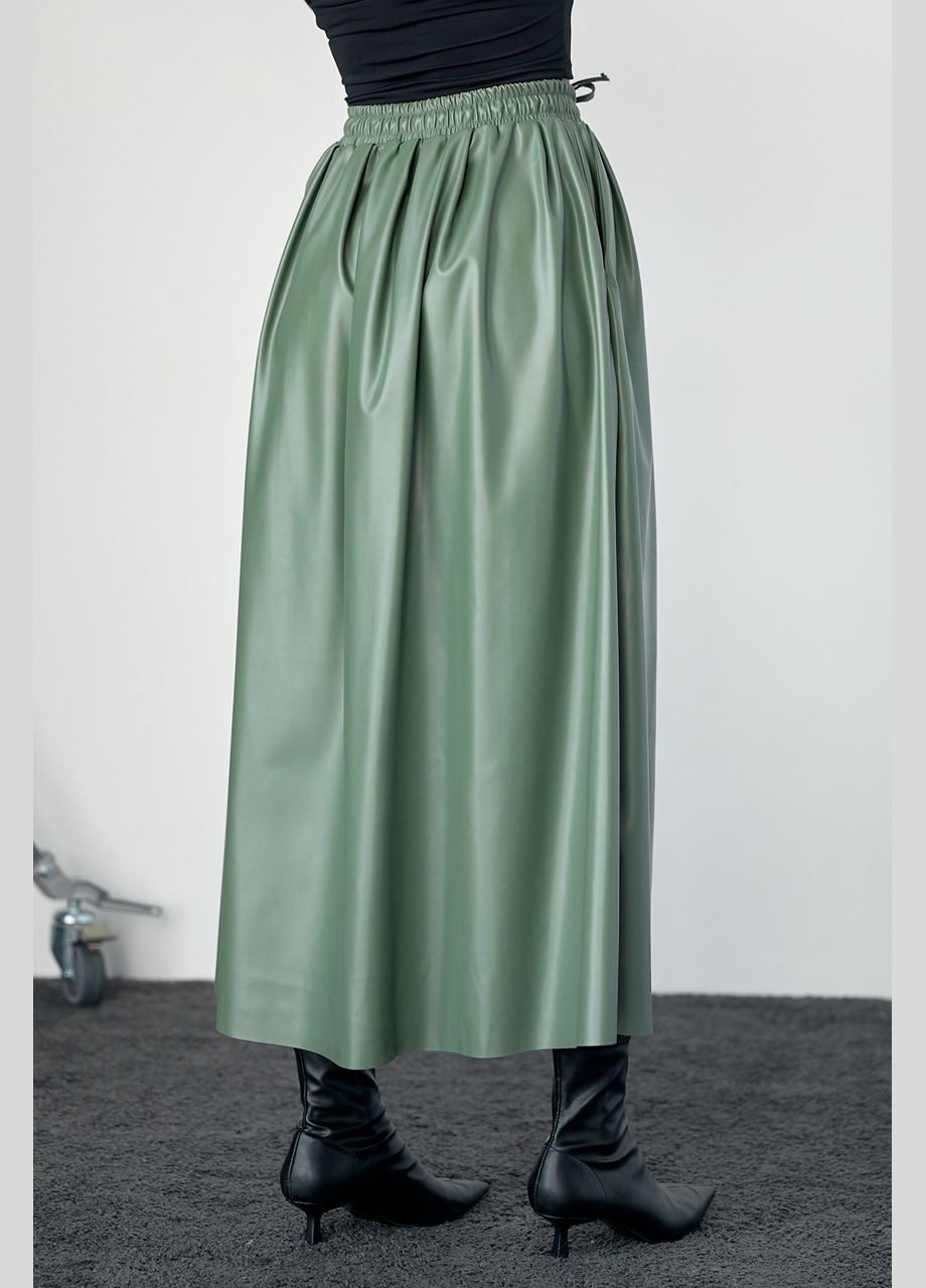 Оливковая (хаки) повседневная, вечерний однотонная юбка фасона полусолнце из эко кожи Liton клешированная-солнце