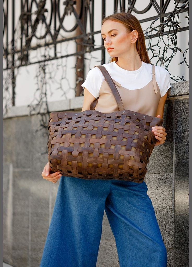 Шкіряна плетена жіноча сумка Пазл Xl темно-коричнева Crazy Horse (A-026677) BlankNote шоппер (327874365)