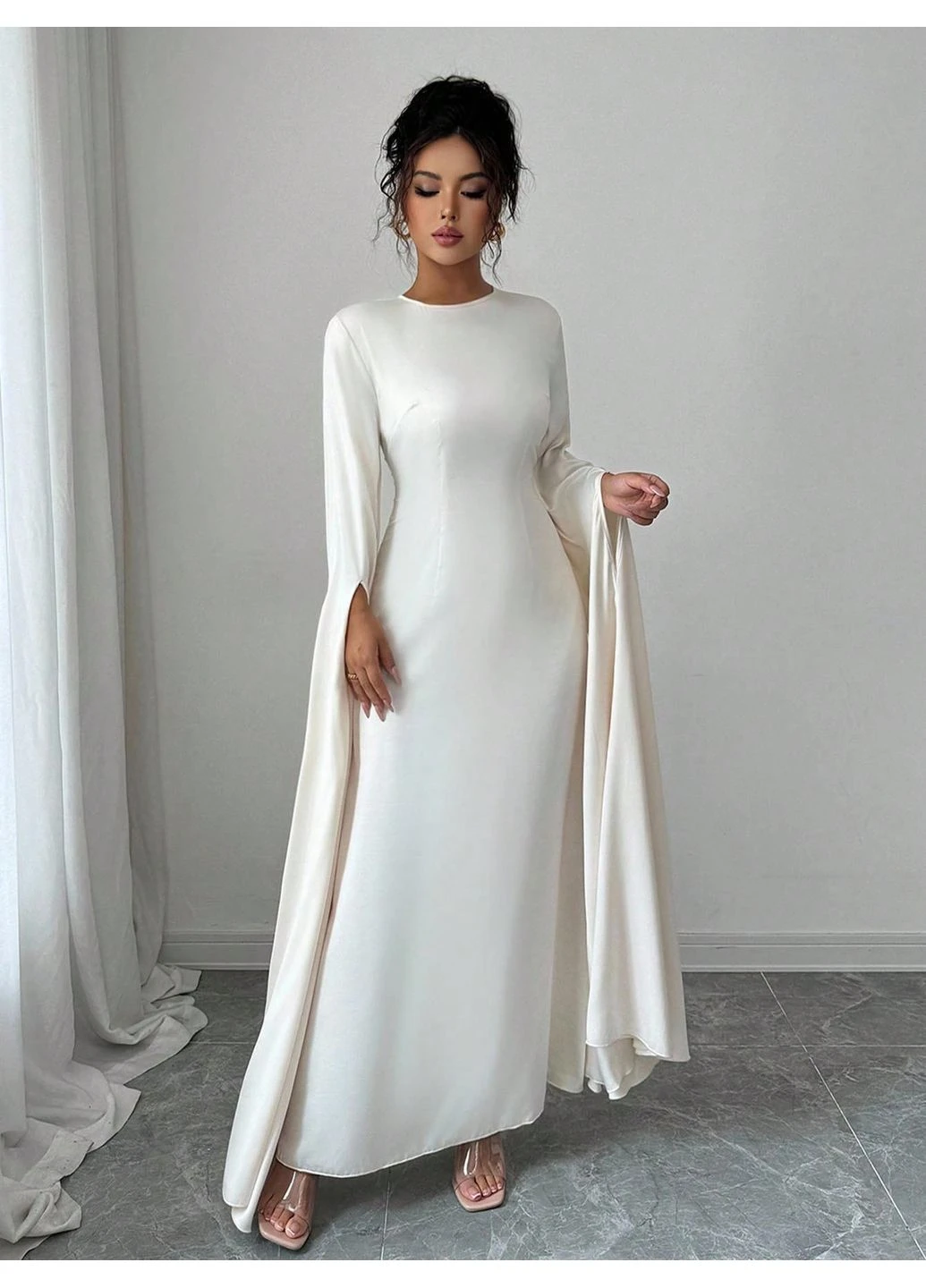 Кремова сукня SHEIN однотонна