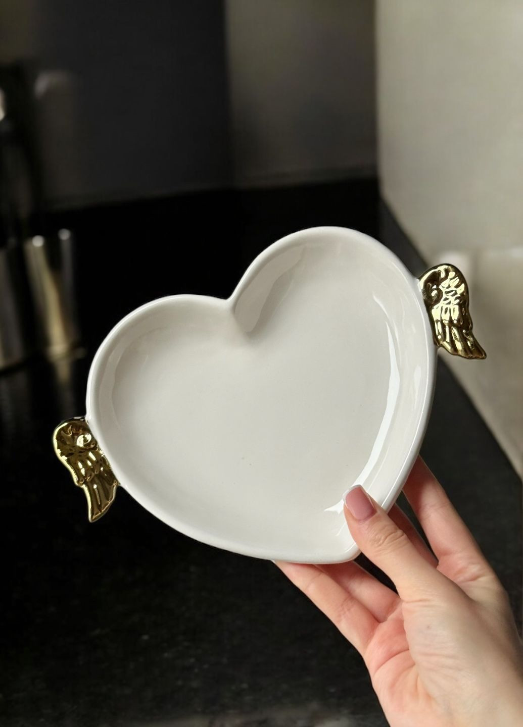 Блюдо тарелка для подачи керамика сердце 22см No Brand (331647849)