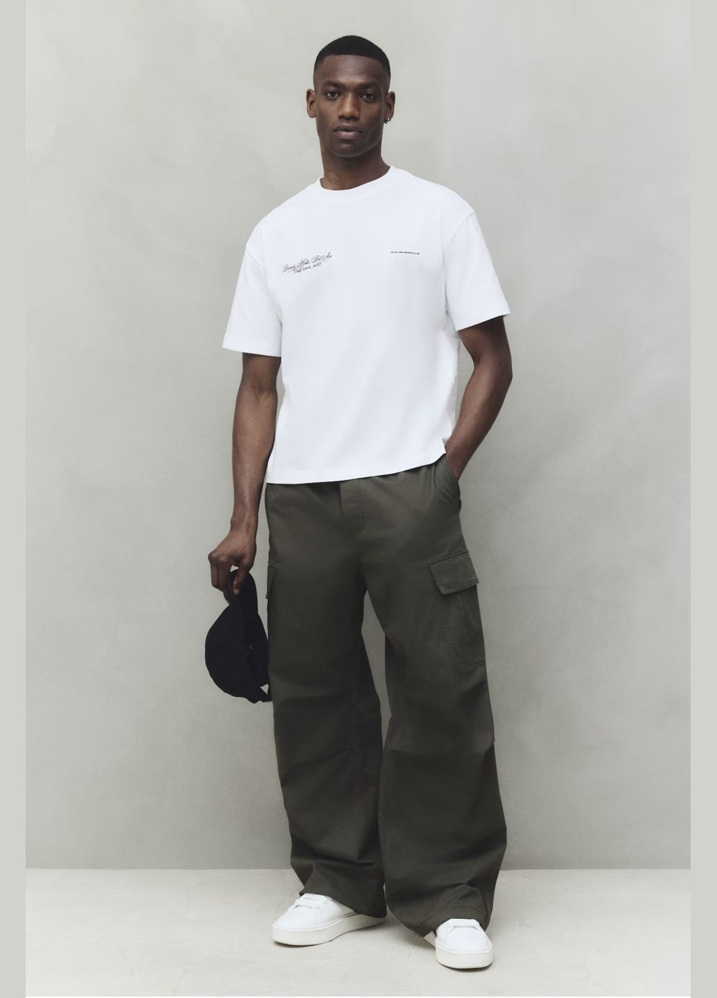 Белая футболка H&M loose fit