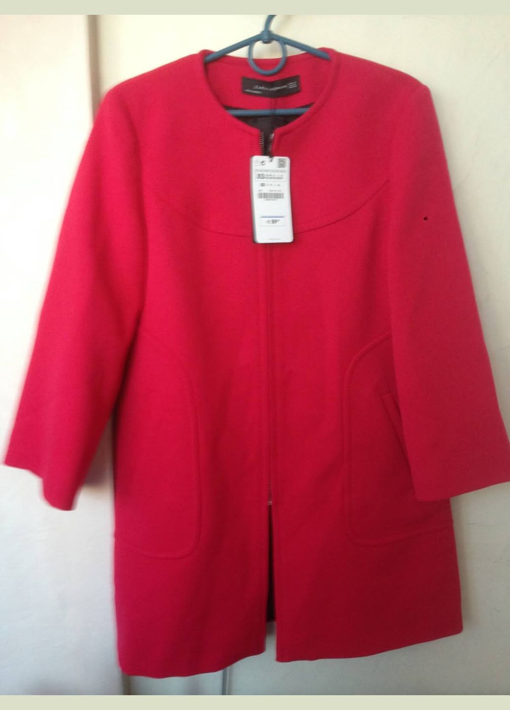 Малиновое демисезонное Женское пальто с круглым воротником размер XS (42) Zara