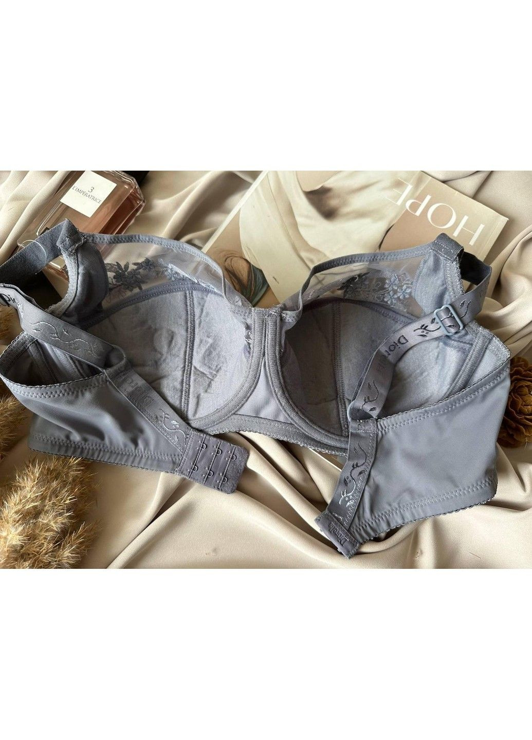 Сірий бюстгальтер великого розміру в чашці f сірий Diorella