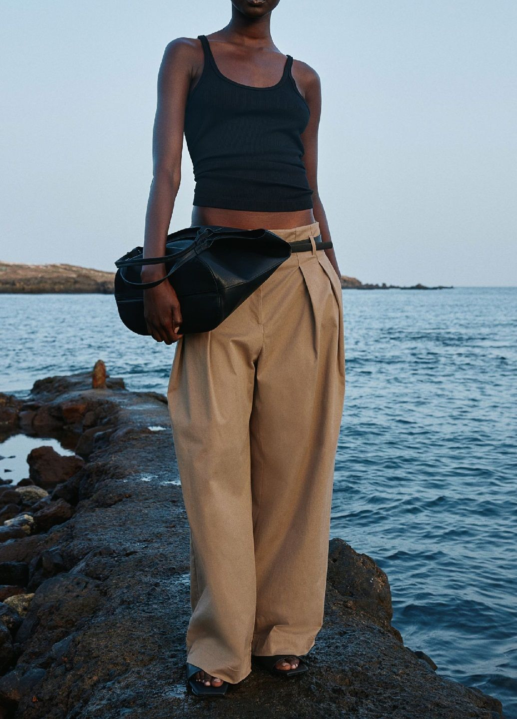 Темно-бежевые кэжуал демисезонные брюки H&M