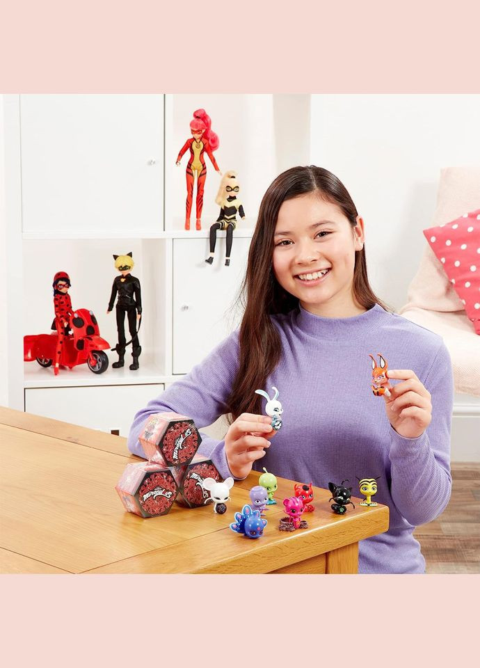 Фигурка Леди Баг и Супер-Кот "Коробочка-сюрприз с Квами" 50500 игрушка в ассортименте Miraculous (327818931)