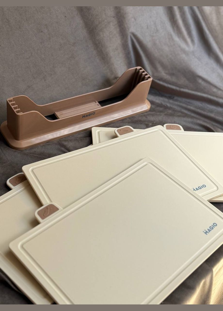 Набір обробних дощок MG-1255I на підставці 5 предметів Бежевий Magio (334850075)