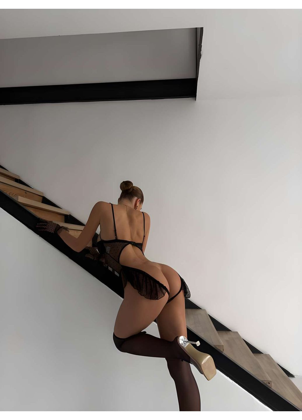 Черный демисезонный женский эротический соблазнительный черный полупрозрачный боди. No Brand