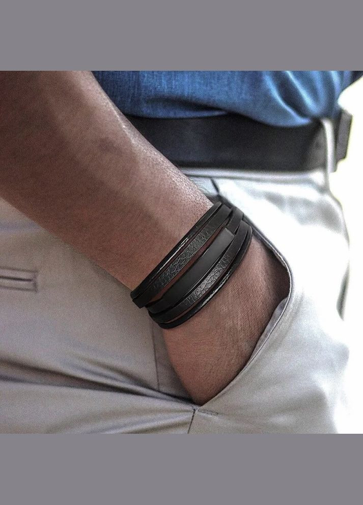 Мужской кожаный браслет плетеный, черный с металлическими вставками и магнитным замком No Brand (328251231)