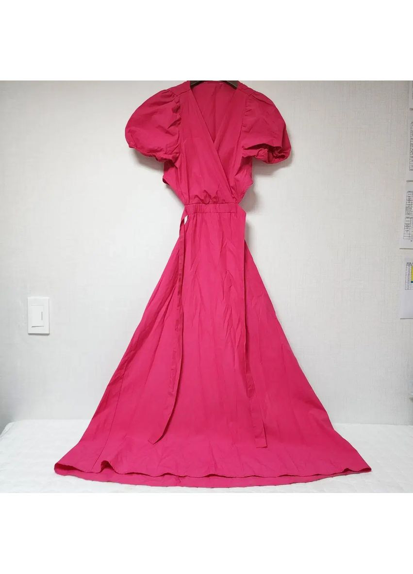 Розовое платье весенне-летнее Stradivarius