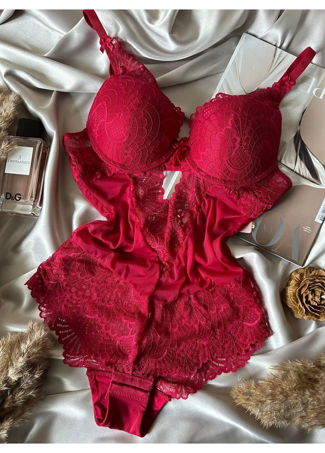 Красное кружевное боди белье 85B Velencosa (303422205)