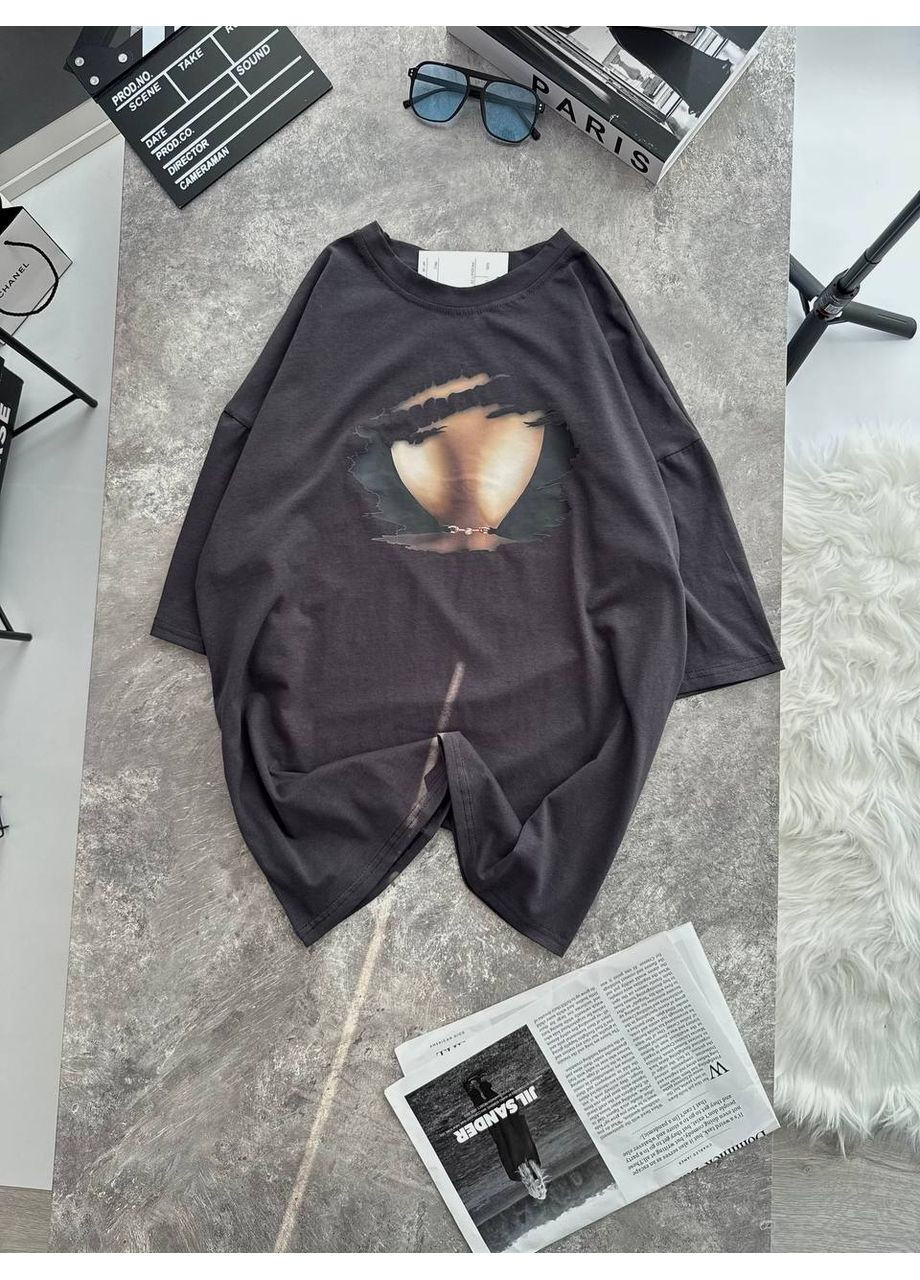 Жіноча футболка оверсайз з принтом MonCher - (349453491)