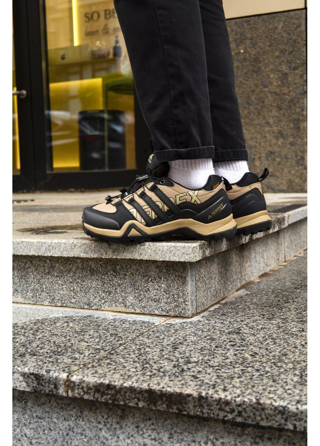 Чорні Осінні кросівки чоловічі adidas terrex beige black адідас No Brand