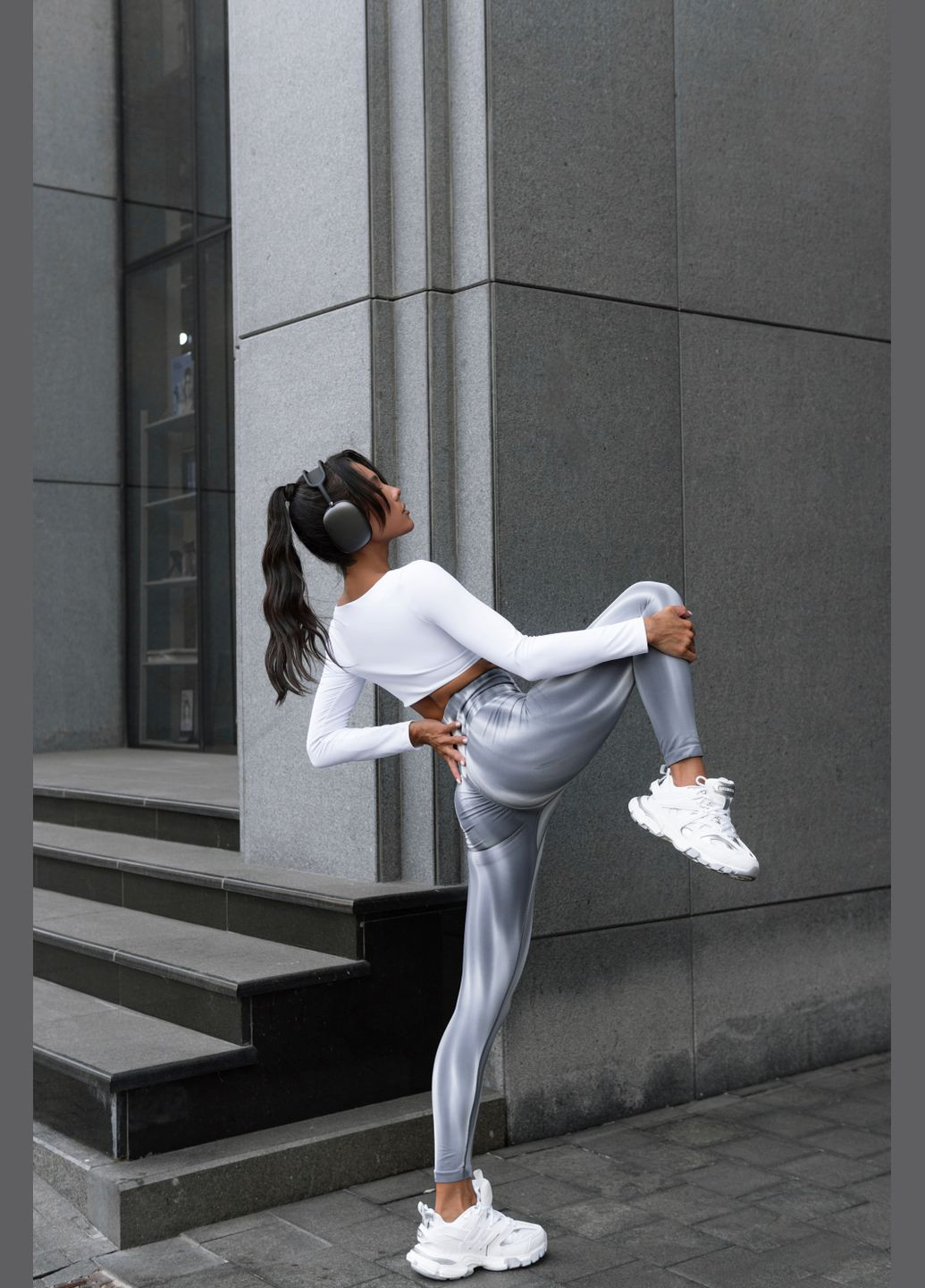 Спортивні жіночі легінси (лосини) з ефектом пуш-ап Elasoft Premium для фітнесу та йоги V-пояс Сіро-білий градієнт Wave З пуш-ап (315764537)