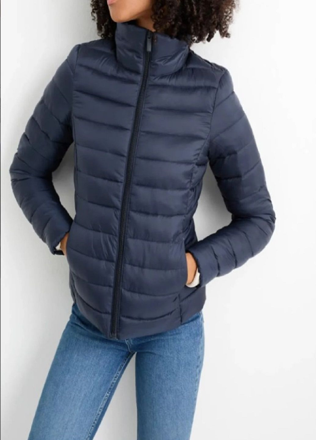 Темно-синя демісезонна куртка C&A