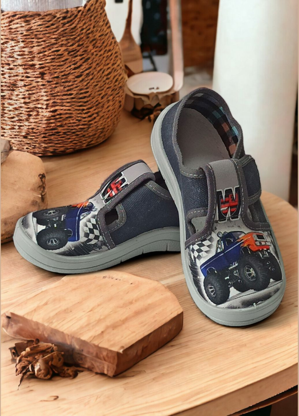 Тапочки для хлопчика ортопедичні на ліпучці Waldi (325701285)