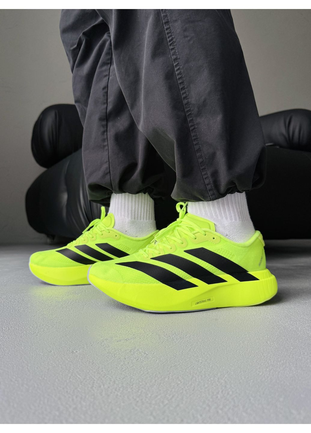 Серые демисезонные кроссовки мужские adidas terrex adizero evo sl green адидас No Brand