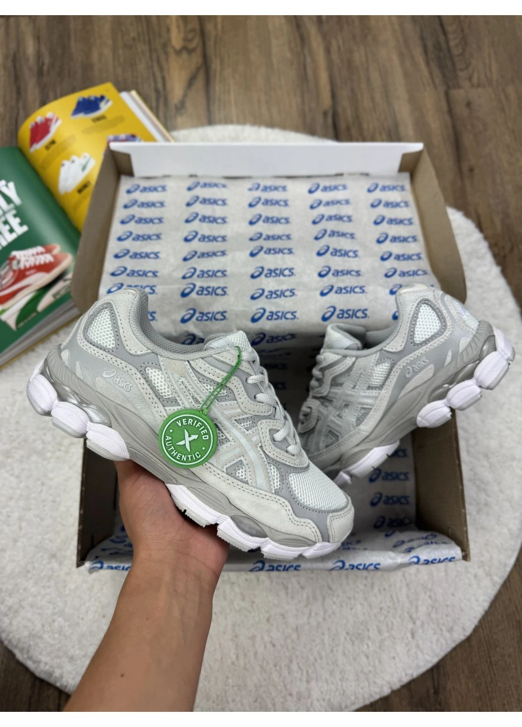Белые демисезонные кроссовки мужские asics gel-nyc grey white асикс гель нюк белые No Brand