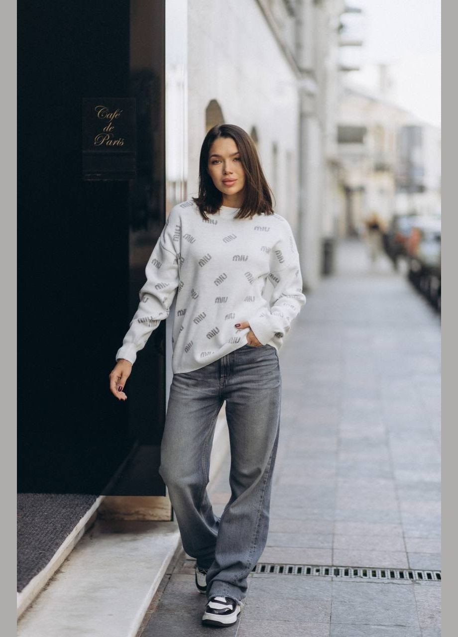 Белый свитер No Brand