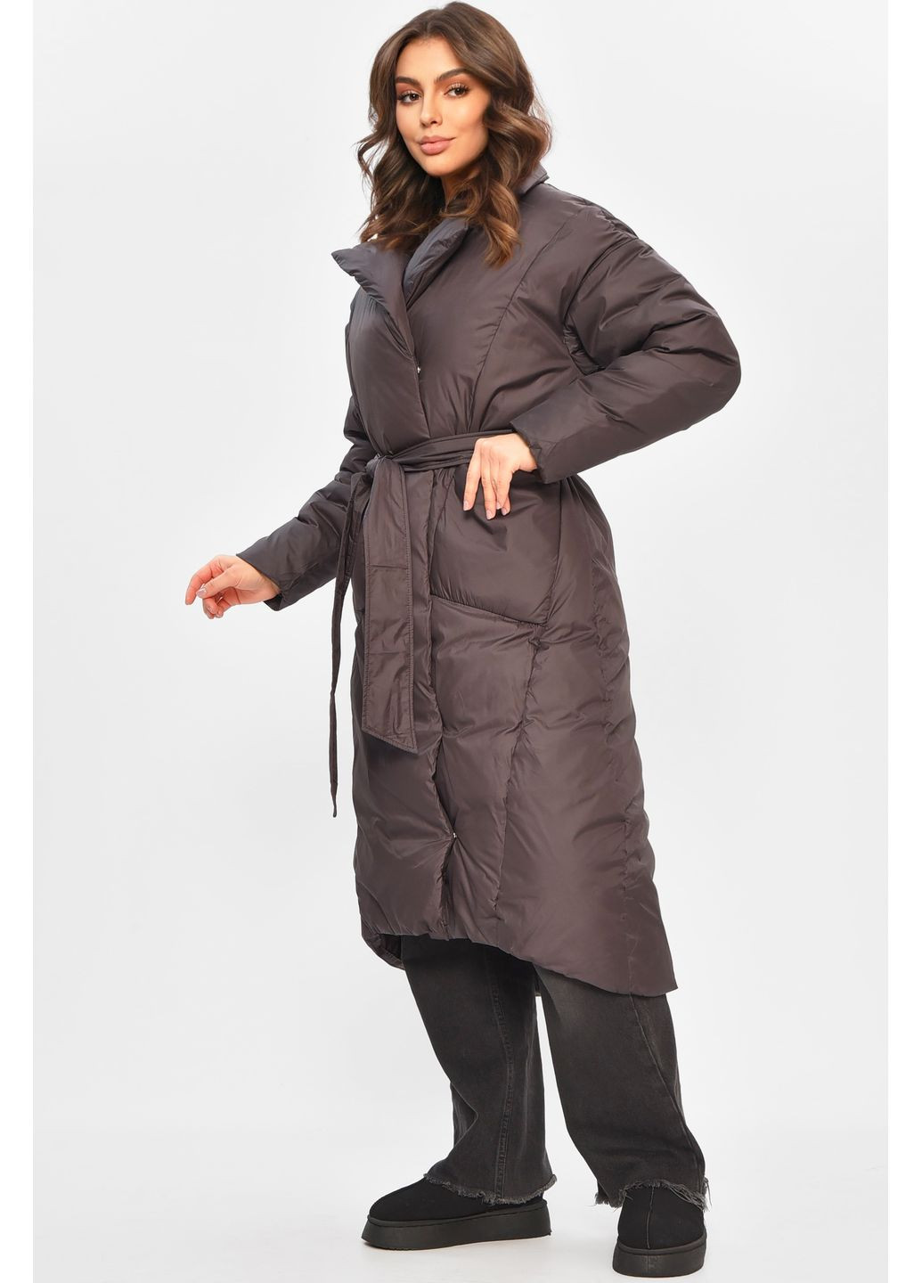 Черная зимняя куртка женская удлиненная зимняя шоколадного цвета Let's Shop