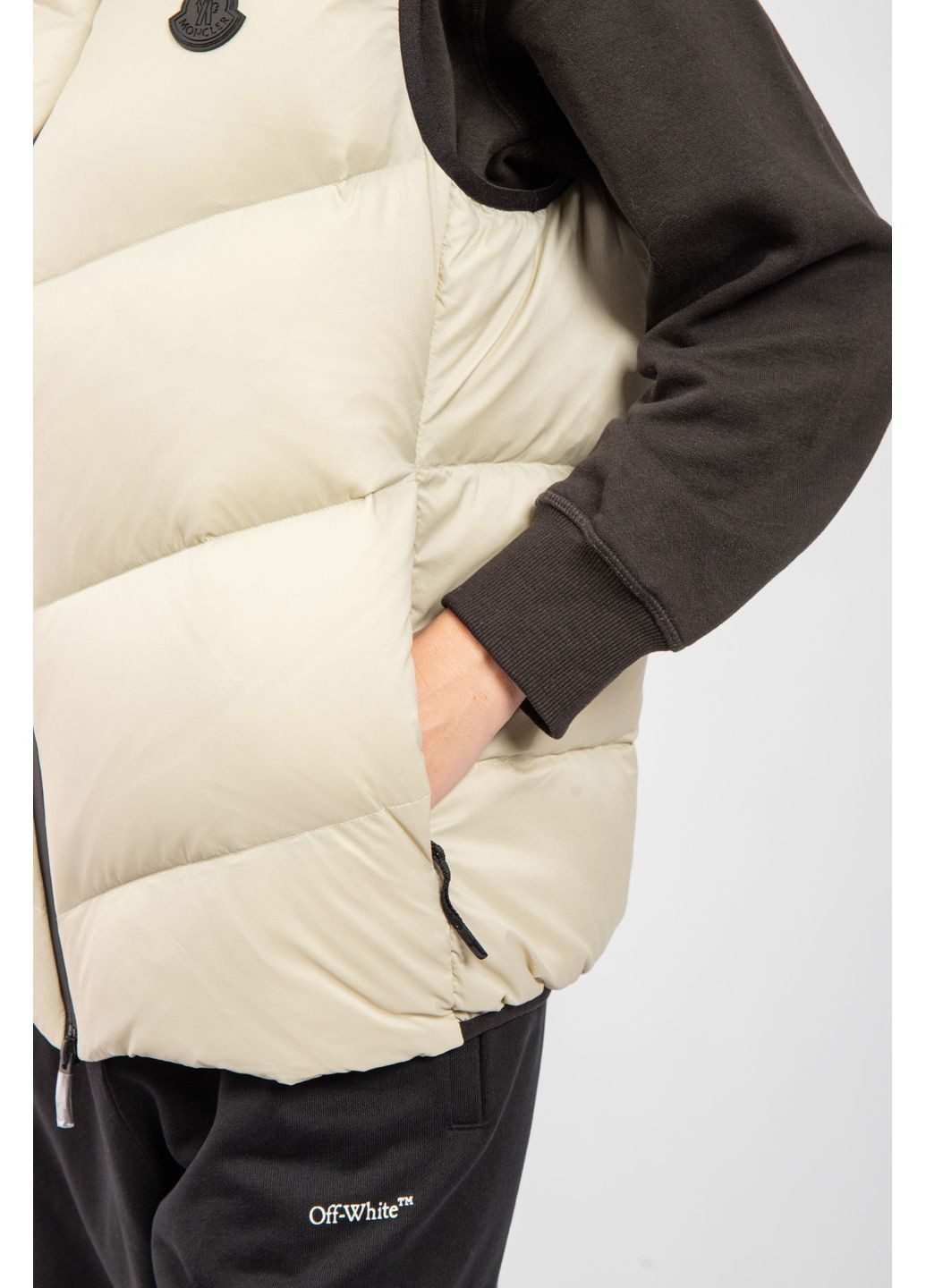 Жилет Moncler (369770949)