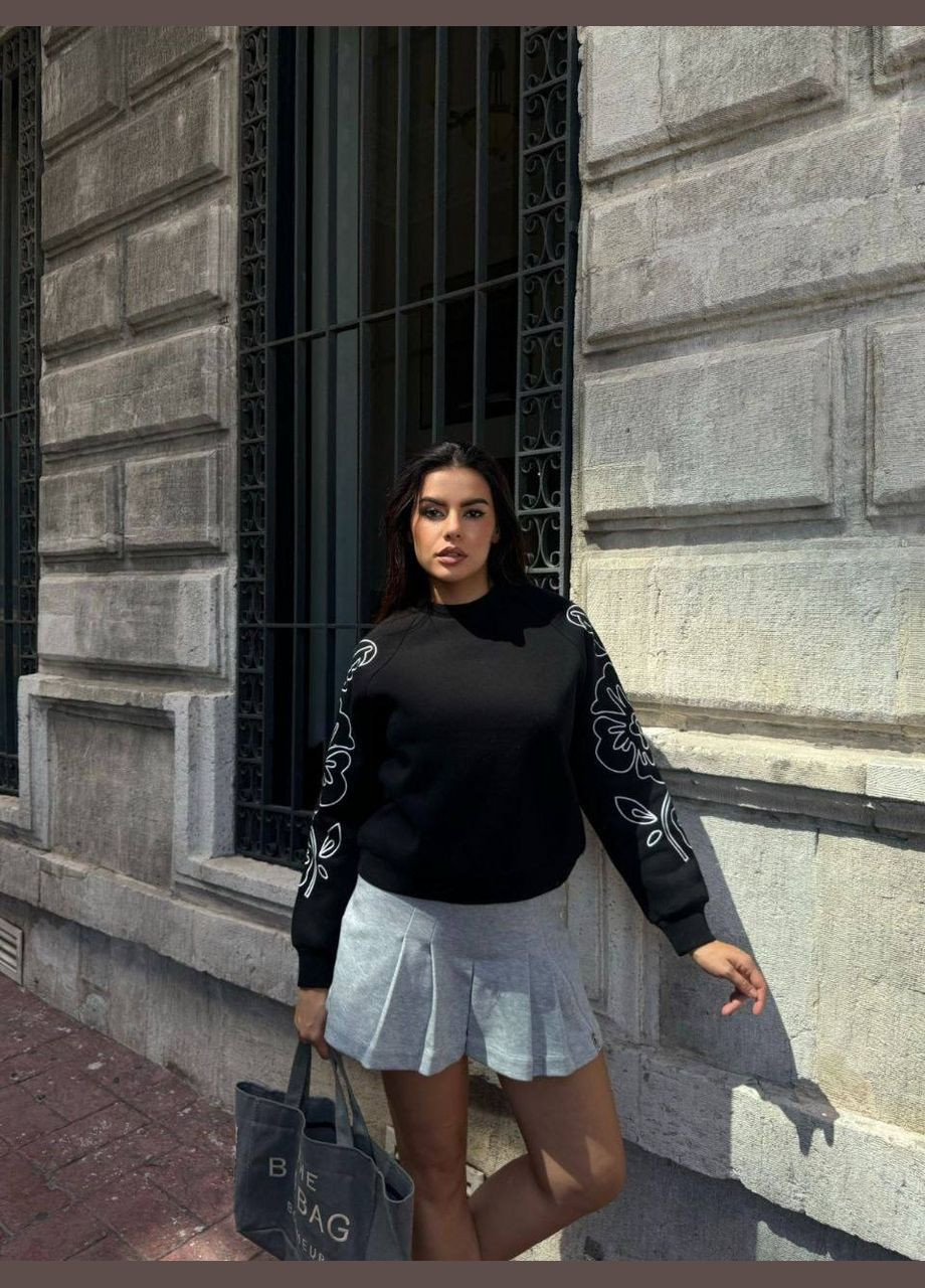 Черный женский свитшот на флисе с вышивкой Delvinss вышивка (322565393)