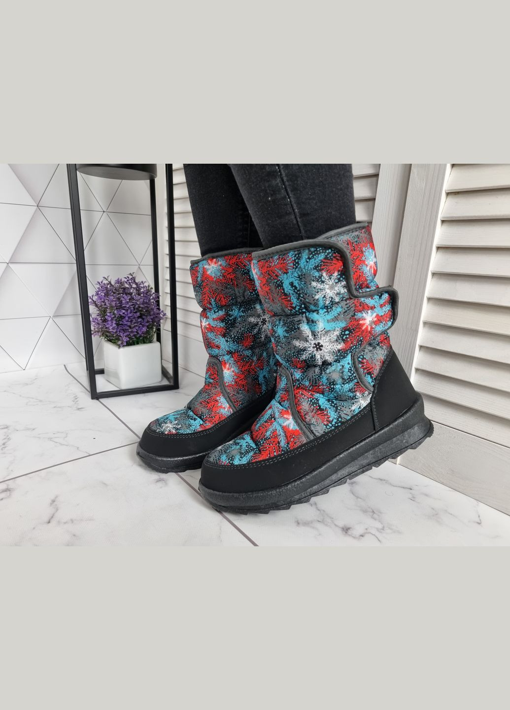 Дутики чоботи зимові з яскравими сніжинками на липучці (24 см) sp-2854 No Brand (289728645)