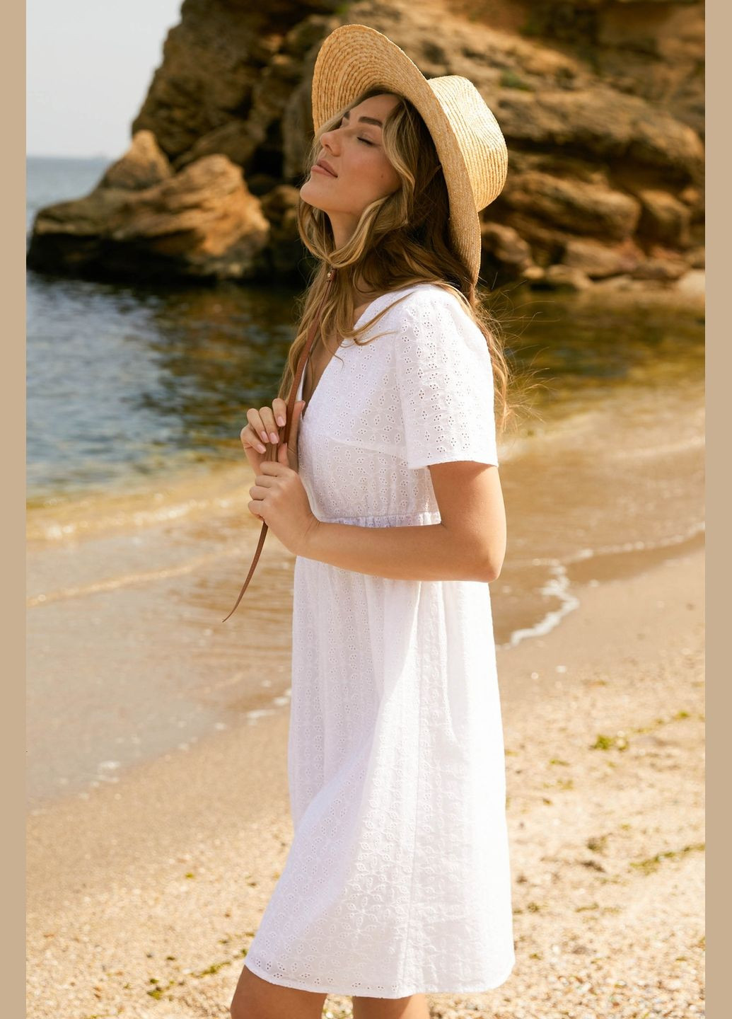 Белое повседневный платье Seventeen однотонное