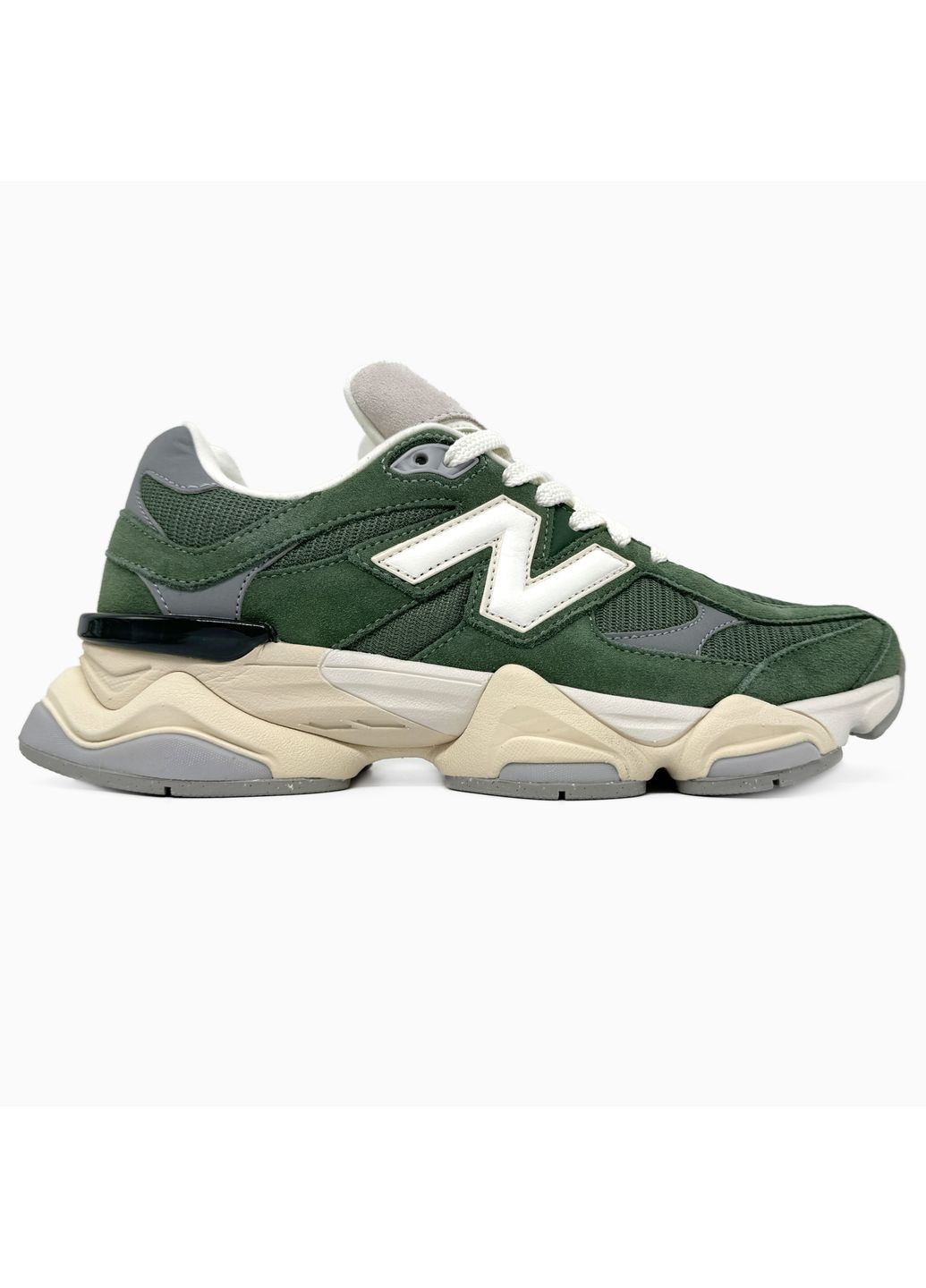Серые демисезонные кроссовки мужские new balance 9060 green / beige нью беланс 9060 No Brand