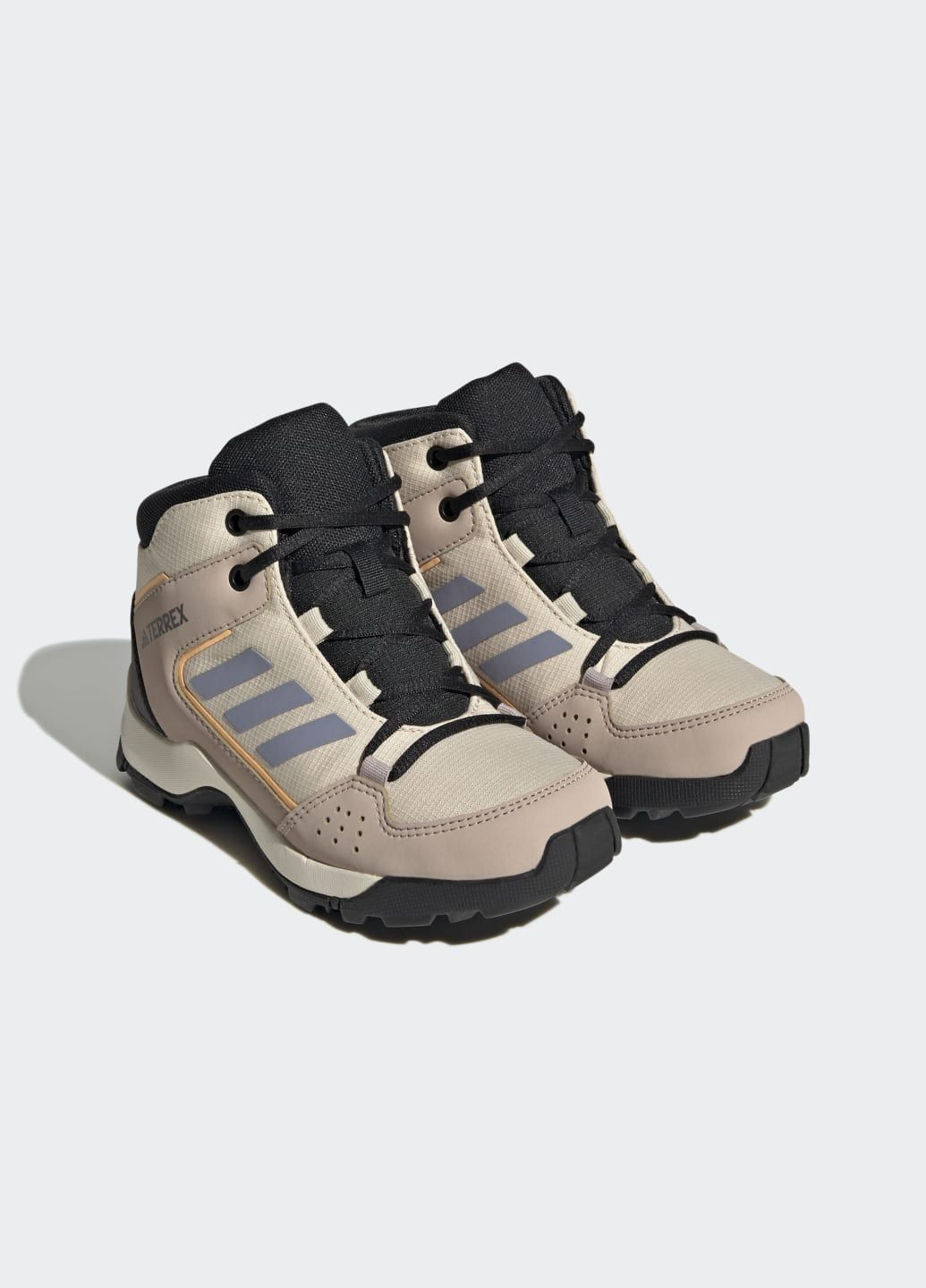 Бежевые всесезонные туристические ботинки terrex hyperhiker mid adidas