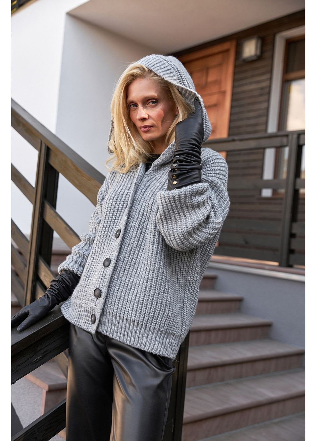 Серый кардиган Triko Bakh